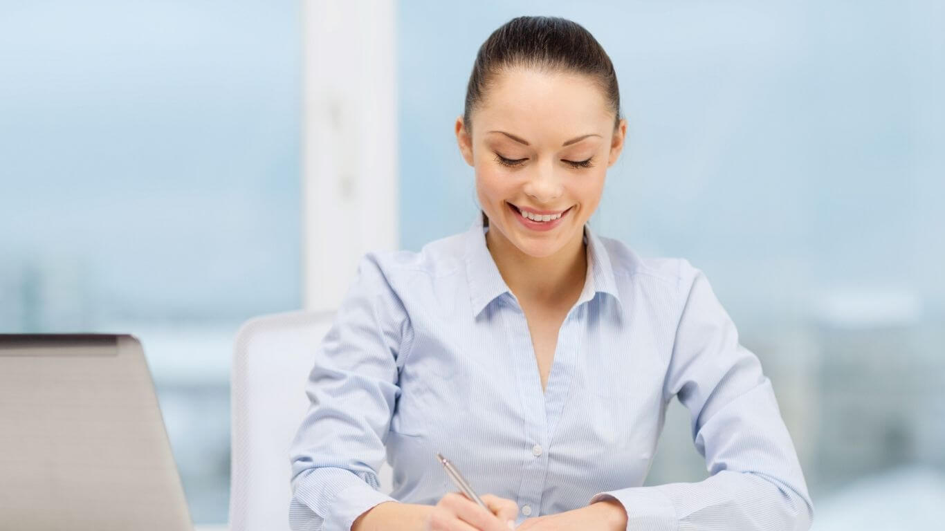 How Much Does a Tax Preparer Make in 2026? (Salary, Hourly Pay & Business Income)